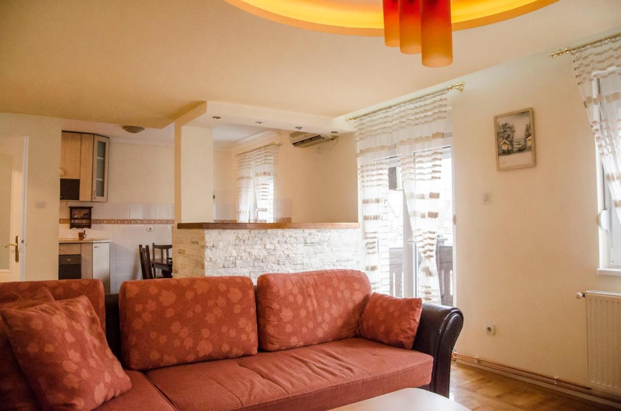 Apartman White ベオグラード エクステリア 写真